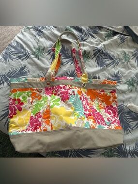 Thirty-one Multicolored Easy Breezy Tote Bag - Island Damask RETIRED